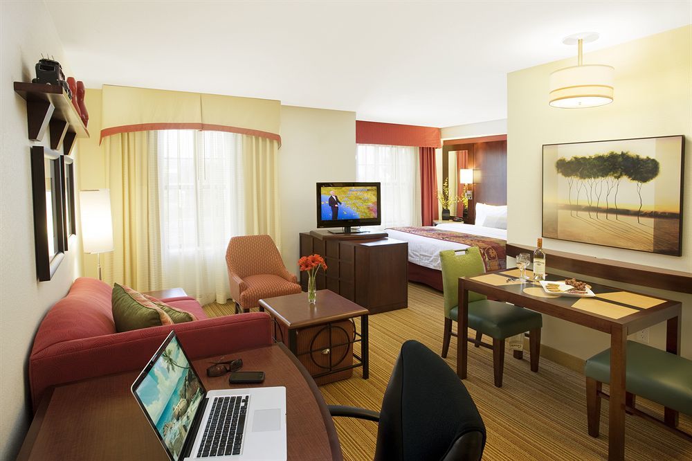 Residence Inn By Marriott Камарило Стая снимка